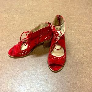 Vince Camuto  suede shoes. Size 6.5